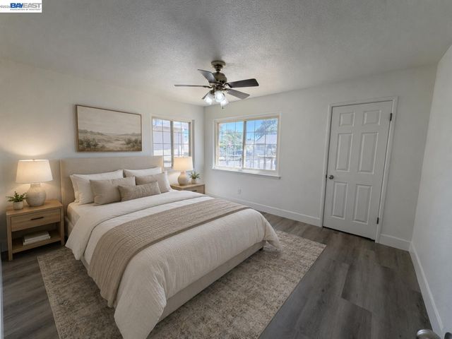 5250 Standish Rd, Sacramento, CA 95820