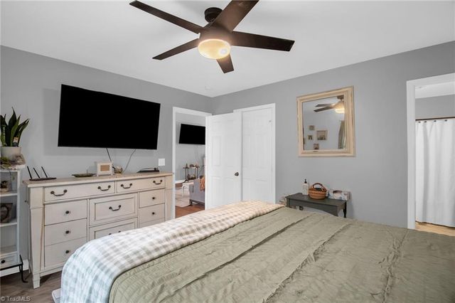 104 Black Avenue, Thomasville, NC 27360