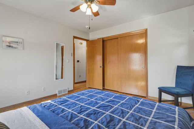 1000 E Watrous Avenue, Des Moines, IA 50315