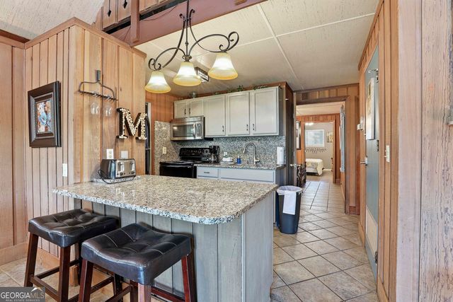 80 St. Moritz Drive, Pine Mountain, GA 31822