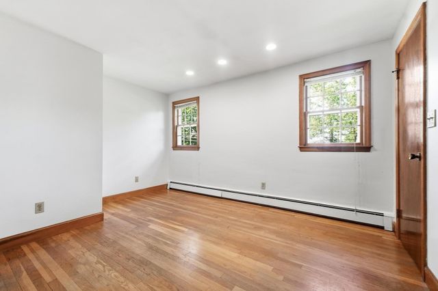 32 Dividence Rd, Reading, MA 01867