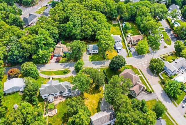 32 Dividence Rd, Reading, MA 01867