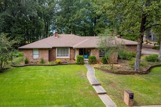7 Fairway Drive, Maumelle, AR 72113