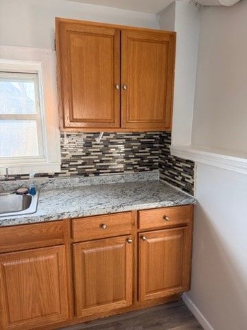 2 West 10th Street 2, Lowell, MA 01850