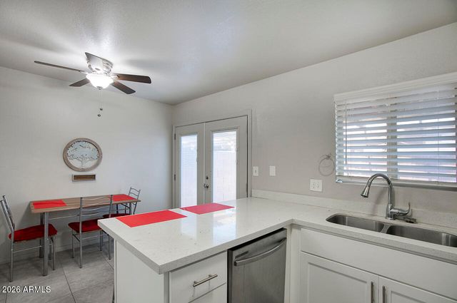 1042 S MARIANA Street 4, Tempe, AZ 85281