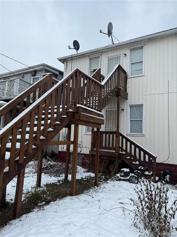 207 Summit Street, River Rouge, MI 48218