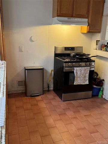 207 Summit Street, River Rouge, MI 48218