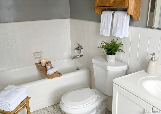 207 Summit Street, River Rouge, MI 48218