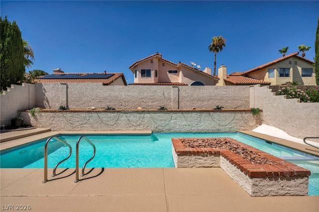 9008 Pebble Shore Court, Las Vegas, NV 89117