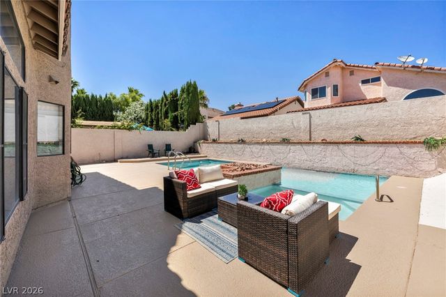 9008 Pebble Shore Court, Las Vegas, NV 89117