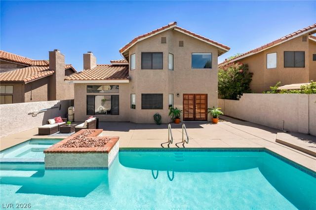 9008 Pebble Shore Court, Las Vegas, NV 89117