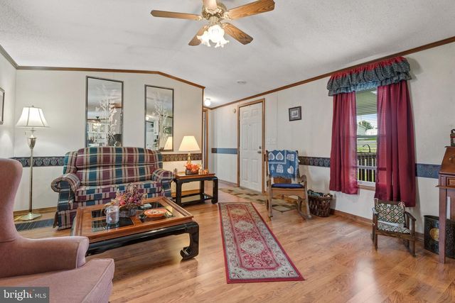 114 PHEASANT RIDGE CIR, Lancaster, PA 17603