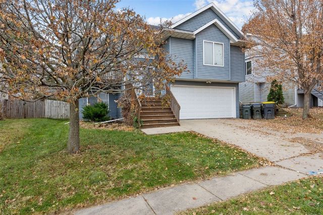 1206 Emily Court, Iowa City, IA 52246