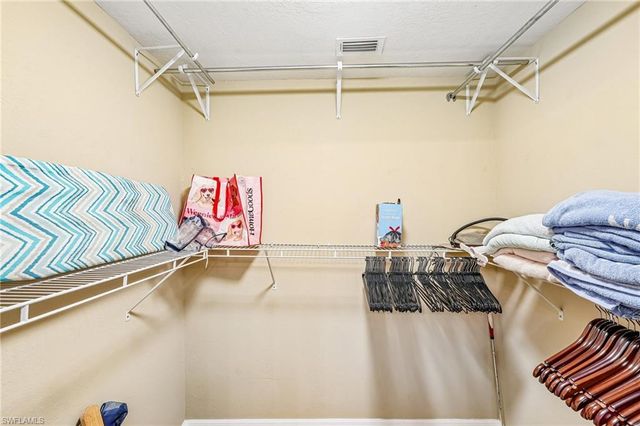 9185 Celeste DR 1-103, Naples, FL 34113