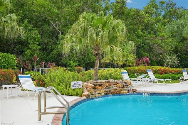 9185 Celeste DR 1-103, Naples, FL 34113