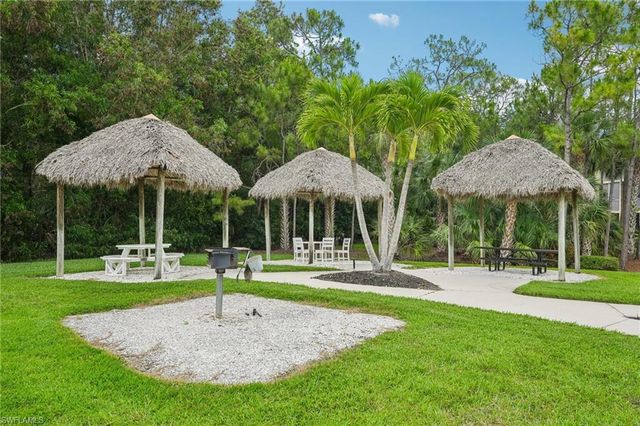 9185 Celeste DR 1-103, Naples, FL 34113
