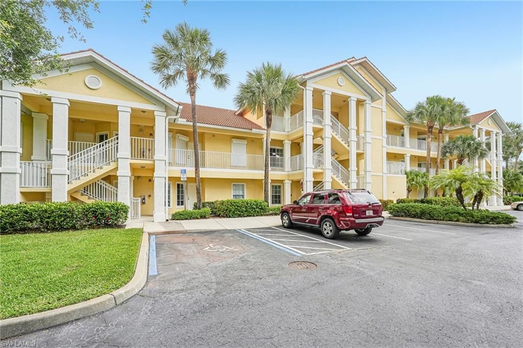 9185 Celeste DR 1-103, NAPLES, FL 34113 — photo 3