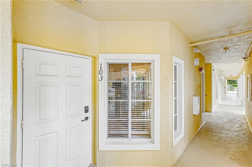 9185 Celeste DR 1-103, NAPLES, FL 34113 — photo 4