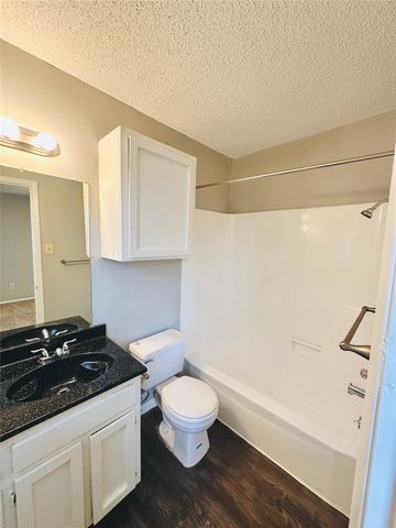 3702 S Second ST 204, Austin, TX 78704