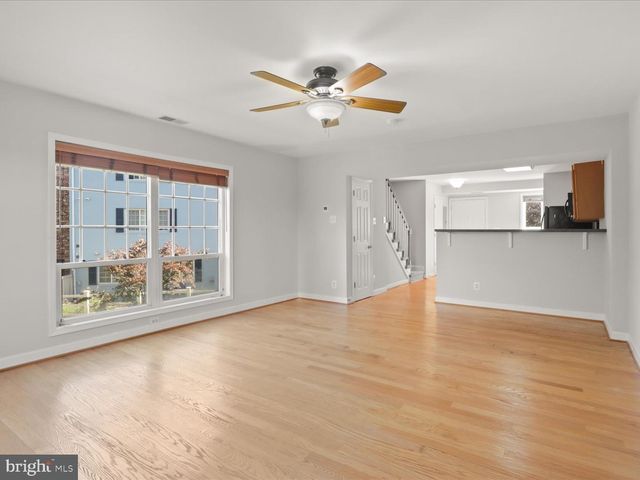 1627 N VAN DORN ST, Alexandria, VA 22304