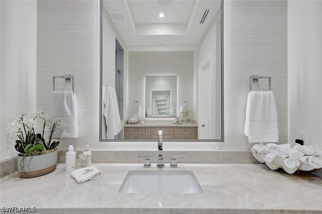701 Plantation CT, Marco Island, FL 34145