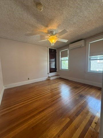 1-3 Linwood Ave 3, Melrose, MA 02176