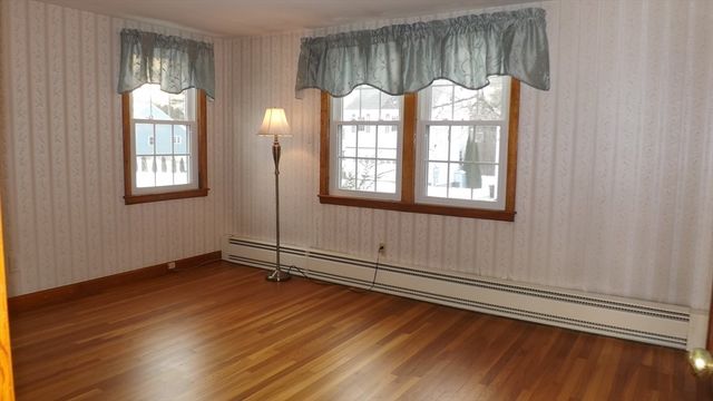 48 Ernest Ave, Worcester, MA 01604