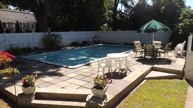 48 Ernest Ave, Worcester, MA 01604