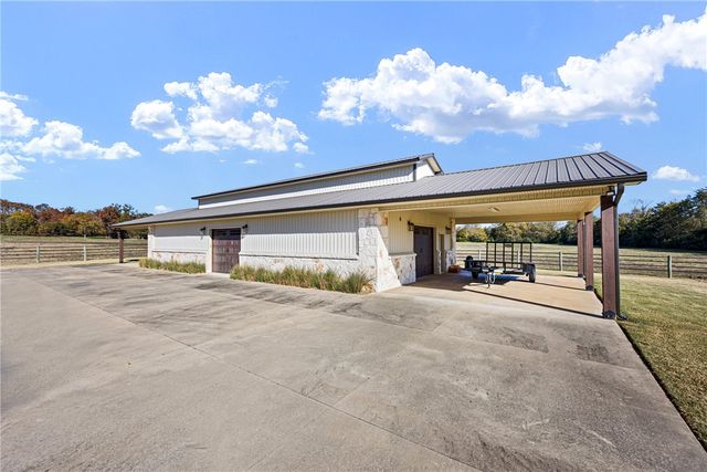 2365 W Gum Log, Russellville, AR 72802