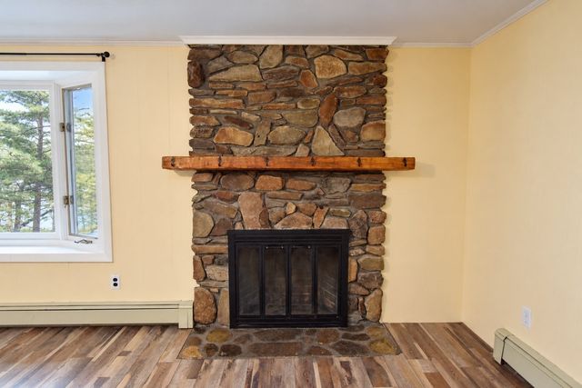 9 Lakeview Ter., Middleboro, MA 02346