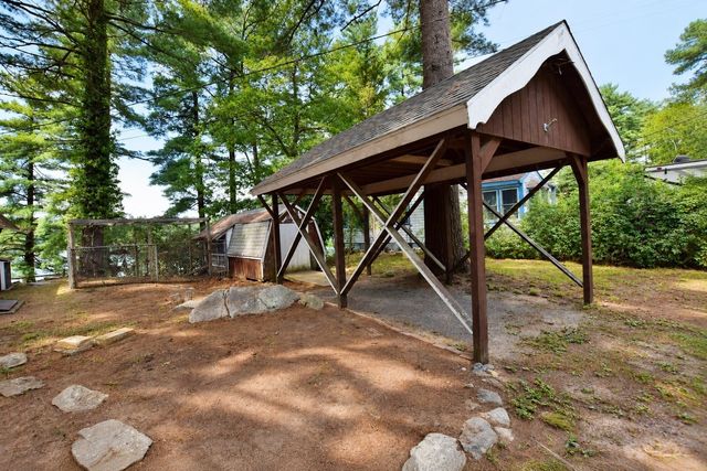 9 Lakeview Ter., Middleboro, MA 02346