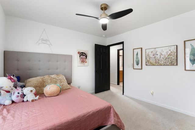 1989 S Orangewood Drive, Fresno, CA 93727