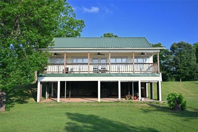 1065 BERNARD RESORT Parkway, Marksville, LA 71351