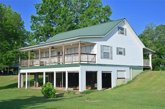 1065 BERNARD RESORT Parkway, Marksville, LA 71351