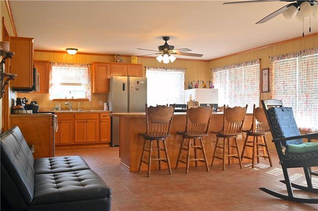 1065 BERNARD RESORT Parkway, Marksville, LA 71351