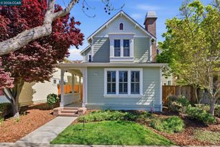 1084 Avocet Dr, Hercules, CA 94547