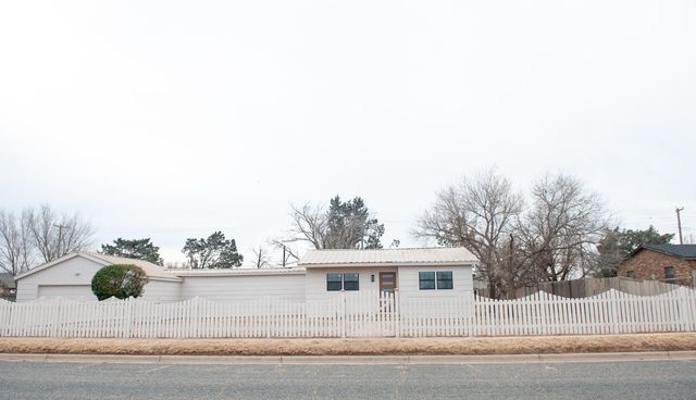 317 76th Street, Lubbock, TX 79404