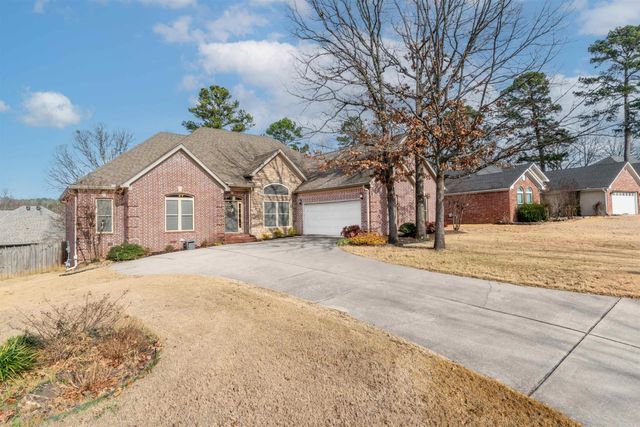 40 Sugarloaf Loop, Maumelle, AR 72113