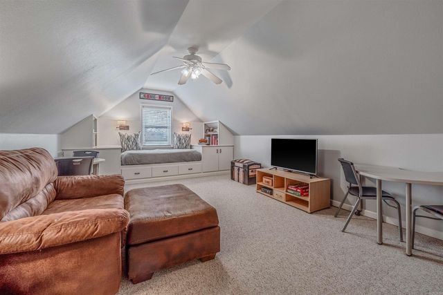 40 Sugarloaf Loop, Maumelle, AR 72113