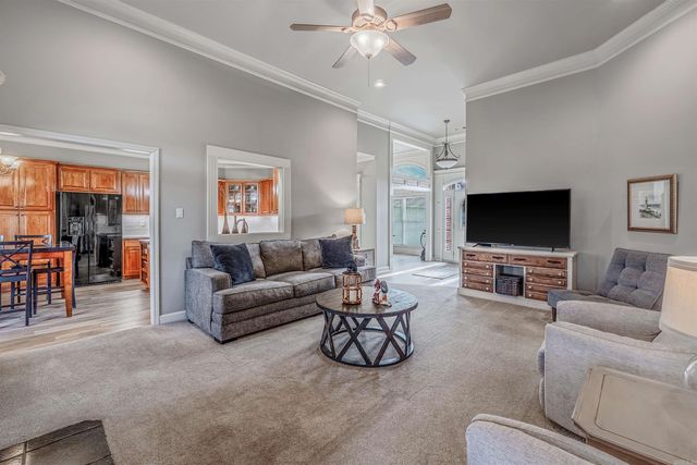 40 Sugarloaf Loop, Maumelle, AR 72113