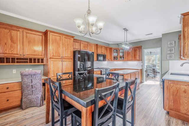 40 Sugarloaf Loop, Maumelle, AR 72113