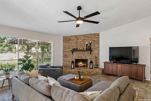 2630 Pebble Dawn, San Antonio, TX 78232