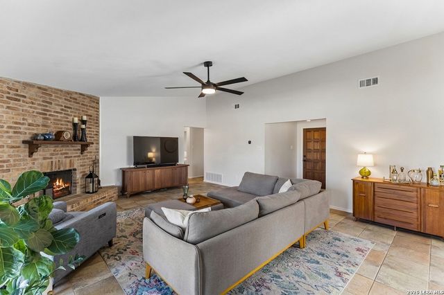 2630 Pebble Dawn, San Antonio, TX 78232