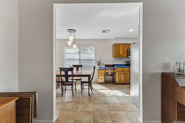 2630 Pebble Dawn, San Antonio, TX 78232