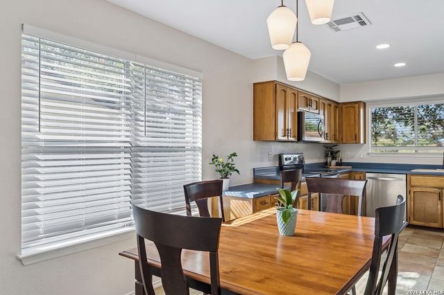 2630 Pebble Dawn, San Antonio, TX 78232