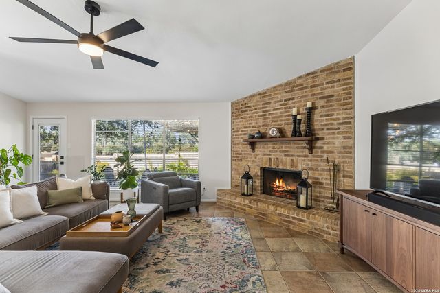 2630 Pebble Dawn, San Antonio, TX 78232