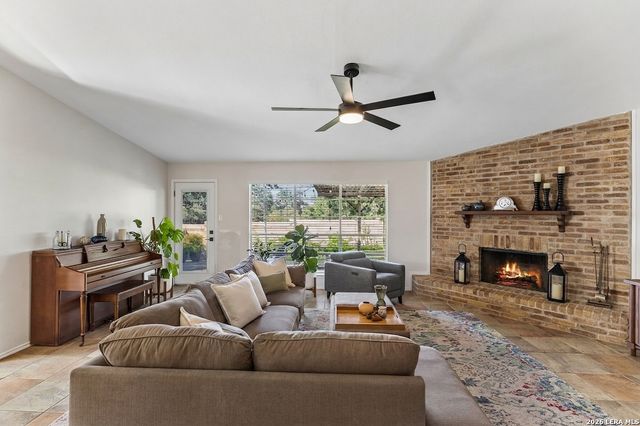 2630 Pebble Dawn, San Antonio, TX 78232