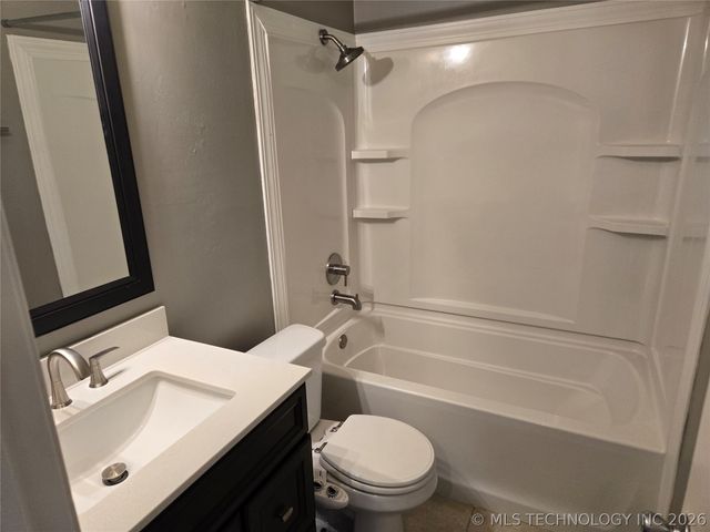 228 E J. Street, Jenks, OK 74037