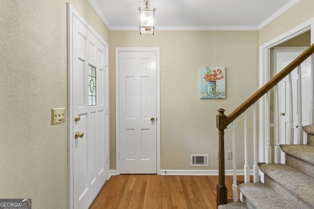 2761 Sagamore Hill Drive SE, Marietta, GA 30067