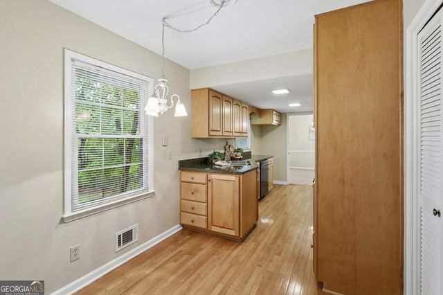 2761 Sagamore Hill Drive SE, Marietta, GA 30067